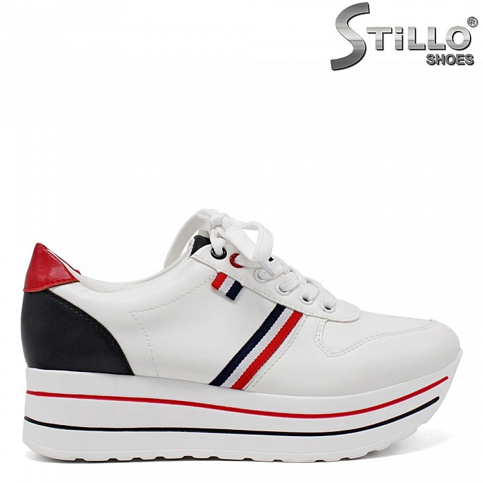 Дамски обувки на платформа десен TOMMY - 34407