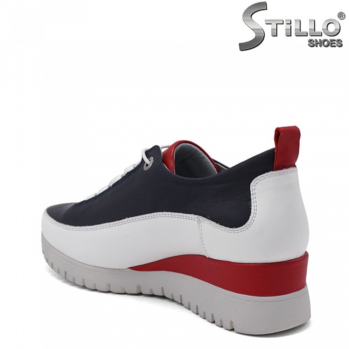 Спортни обувки десен TOMMY - 34761 Спортни обувки десен TOMMY - 34761