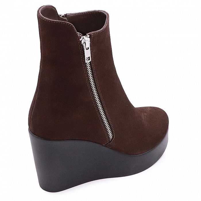 Дамски боти от естествен велур на платформа - 50755