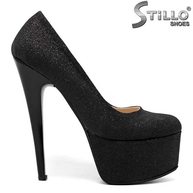 Обувки от черен брокат на висока платформа с ток - 30104